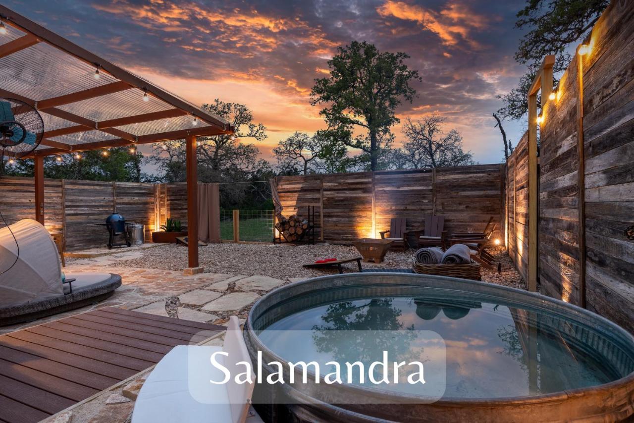 Romantic Tiny Luxury Retreat W Heated Pool, Sauna N Outdoor Shower In Wimberley 10 Acres Eksteriør billede